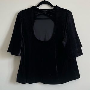 Open back H&M velvet top with flowy sleeve